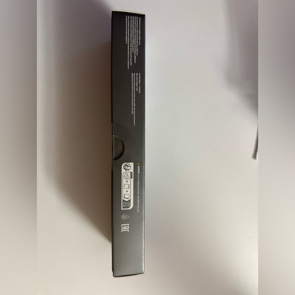 Garmin Quickfit 22 titanium watch band - Picture 3 of 6